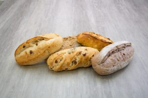 Proposez des recettes innovantes avec celle du pain aux fruits précuit surgelé Briogel